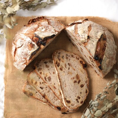 【定期便/3回】イチジク入り☆限定!贅沢パン