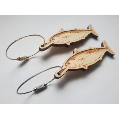 【マルソウダ(メジカ)・ ニッケル】11種から選べる ヒノキ薫る 魚のウッドキーホルダー