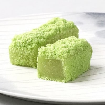 老舗和菓子屋「彩雲堂」の代表銘菓　若草18個入り