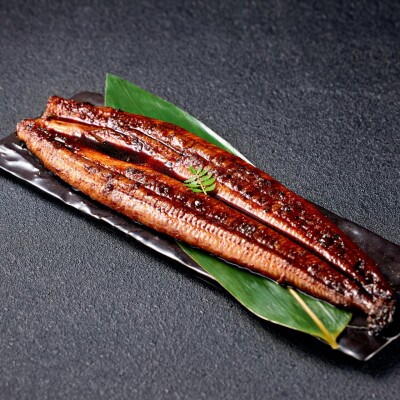 【毎月定期便】【国産】うなぎ蒲焼　2尾　(秘伝のタレ付)全6回