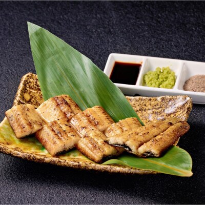 【毎月定期便】【国産】うなぎ蒲焼1尾(秘伝のタレ付)・素焼1尾(藻塩付)全6回