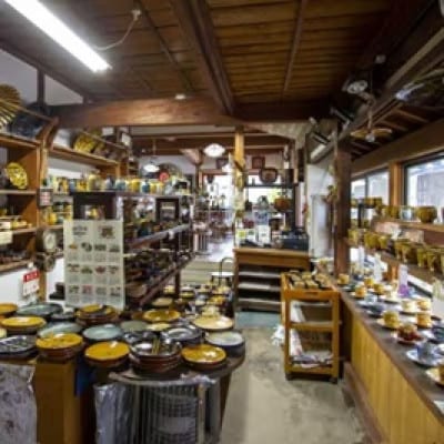 【湯町窯】スリップウェア角鉢足付