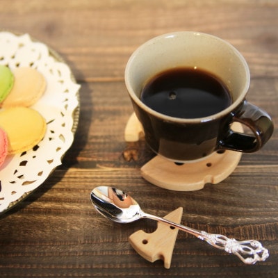 【家カフェに】チーズのコースター&スプーン置き・ブナ(ビーチ) 計1枚