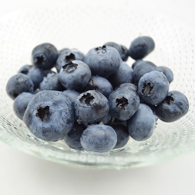 山形の朝摘み生ブルーベリー「ガイアの雫」500g(100g×5パック) FS25-705