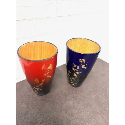 タンブラー 赤、青セット　天然木 タモ製 純金箔 軽量 ギフトBOX入り