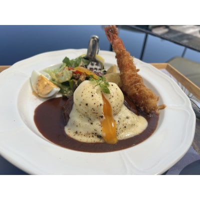 DINING SALON オサキ和カフェ【9000円分】お食事ご優待券