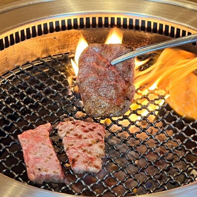 神戸牛 お肉三昧セット 2.4Kg AKSYS10 すき焼き しゃぶしゃぶ 焼肉 セット