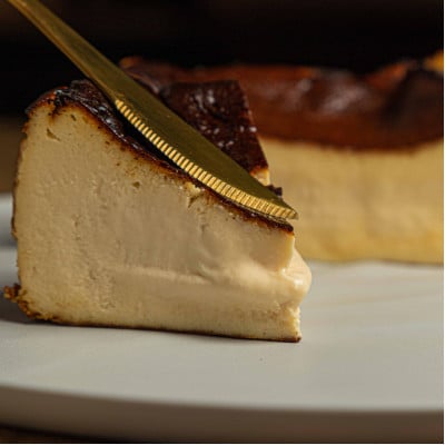 グルテンフリーバスクチーズケーキ　福井市　RUNNYCHEESE