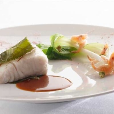 【AMOUR-アムール】季節のディナーコースペアお食事券<2名様分>(ぐるなびセレクション)