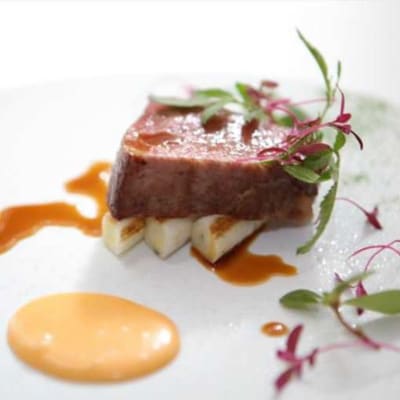 【AMOUR-アムール】季節の特別ペアディナーコースお食事券＜2名様分＞(ぐるなびセレクション)