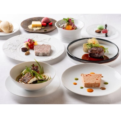 ツキシュールラメール ディナーペア-お食事券[株式会社 エスワイリパブリック]【007016】
