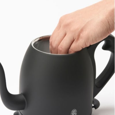〈Russell Hobbs〉 カフェケトル　0.8　マットブラック【223004】