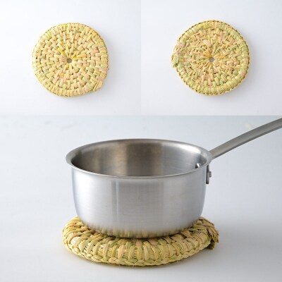 わら細工 なべしき(小) 秋田県美郷町産藁使用|01_mwk-040101