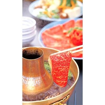 福島牛 計1.4kg (すき焼き用(肩ロース)700g、しゃぶしゃぶ用(モモ)700g)