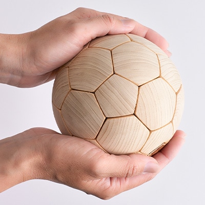 木製 サッカーボール 無垢の館 白木 - メルカリ - サッカーボール