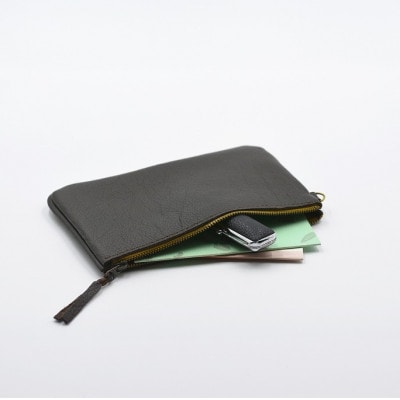 通帳ケース　ダークブラウン