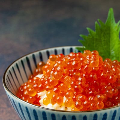 北海道産 いくら(鮭卵)醤油漬 600g(200g×3パック) 小分け