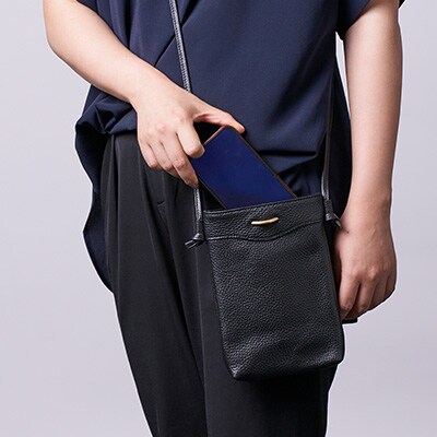 Coquette イタリアンレザー・日本製/ミニショルダーバッグ(ブラック)