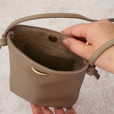 Coquette イタリアンレザー・日本製/ミニショルダーバッグ(トープ)