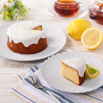果実感とサッパリした甘さのドリズルレモンケーキ4号