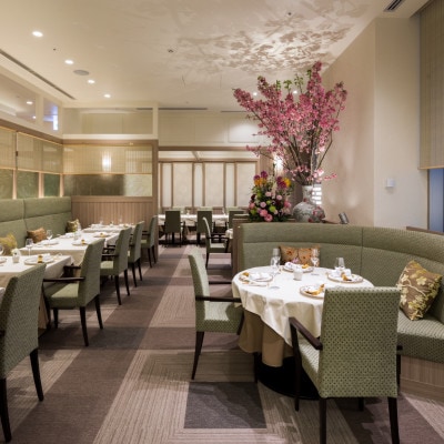 【中国料理 礼華 四君子草】《ランチ》ペアランチコース券(ぐるなびセレクション)