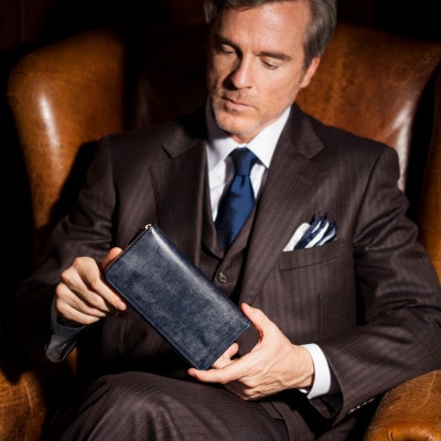 【ココマイスター】COCOMEISTER ブライドル グランドウォレット(ダークネイビー)