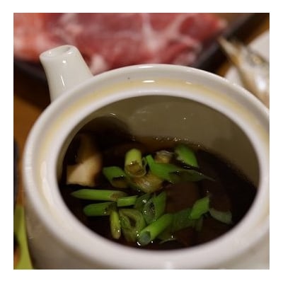 【訳あり】カルシの森特選 原木しいたけ(生)約1kg Y-1005 