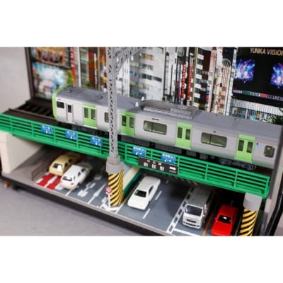 鉄道模型 走る情景(ジオラマ)シリーズ《E235系 山手線》_0055-012-S07
