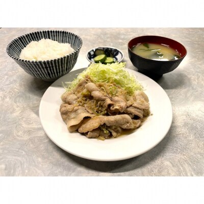 新宿・大久保「伊勢屋食堂 淀橋市場内」お食事券1,000円×3枚_0169-002-S07