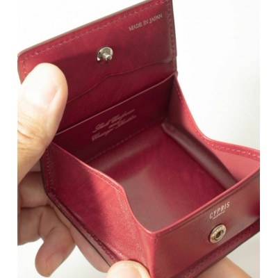 キプリス　ボックス小銭入れ　カラー:ブラックxレッド　【kt026-011-1】