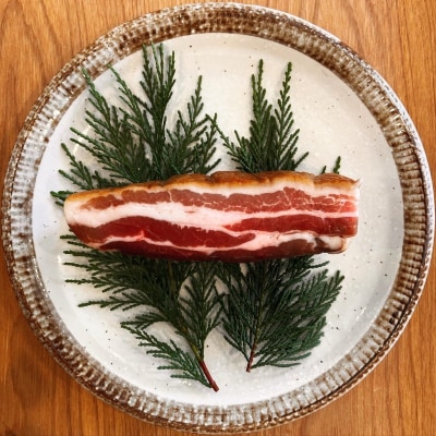 生ベーコン【保存料・着色料無添加】200g《千葉県産銘柄豚 林SPF使用》【kt088-005】