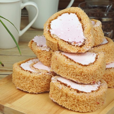【訳あり】 2種(プレーン&いちご)のカットロールケーキ 1kg 約4本分(広川町)