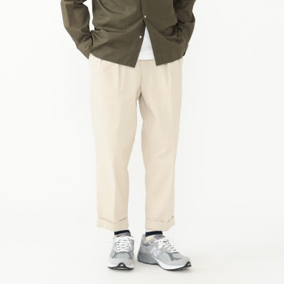 ふるさと納税 札幌市 BEAMS PLUS 2プリーツ ツイル パンツ　CEMENT　L_hs350-004 BEAMS PLUS 2プリーツ ツイル パンツ CEMENT L_hs350-004