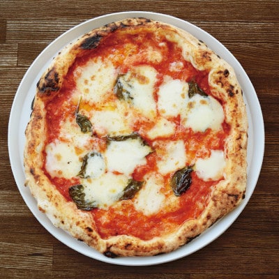 薪窯焼きマルゲリータ