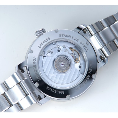 Monoceros GMT・パワーリザーブ搭載自動巻機械式腕時計1個　文字盤シルバー色