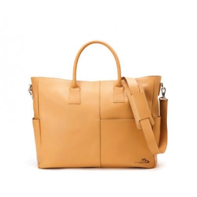 0525 A4サイズでビジネスに使える本革トートバッグ(キャメル)[53657325]