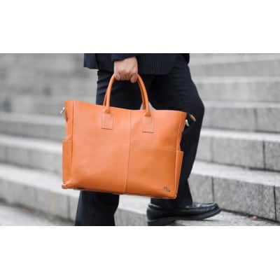 0525 A4サイズでビジネスに使える本革トートバッグ (レンガ)[53657324]