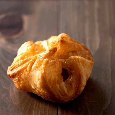 パティスリーヴェルヴェンヌ 窯出しアップルパイ 約70g×10個|24_pvv-011001