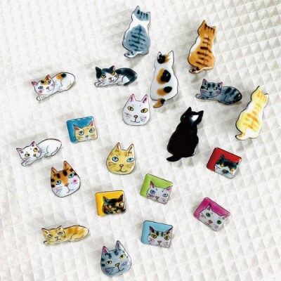 七宝焼き 後猫 ブローチ のび工房[ADZ009]