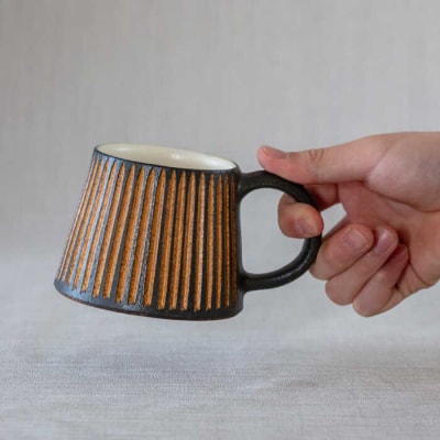 鉄釉 マグカップ(山型) 2個セット 糸島市/醇窯 やきもの コップ マグ ペア [AOE004]