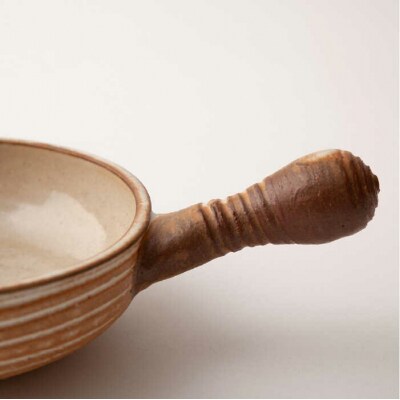 【年内発送】アヒージョ 鍋 小 (焦げ白) 糸島市/窯元ろくろ /浅見大輔[AUJ001]