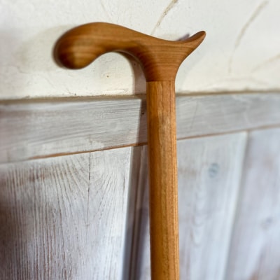 【身長に合わせてオーダーメイド】 木製 ステッキ 工房はーべすと [AYA077]