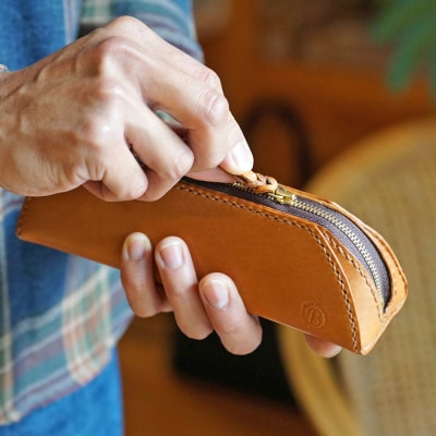 本革 手縫いのzipペンケース 本革 革小物 糸島市 / BLESS [AAA032]