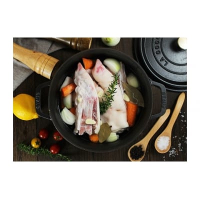 さばきたて工場直送新鮮豚肉豚足(未加熱業務用)4kg 　N131