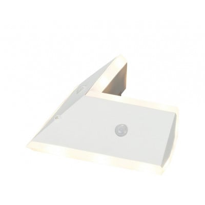 乾電池式LEDセンサーライト ダブルセンサー階段タイプ  アイリスオーヤマ[53752657]