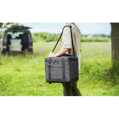 HUGEL エアロゲルソフトクーラーボックス  チャコールグレー25L アイリス[53752847]