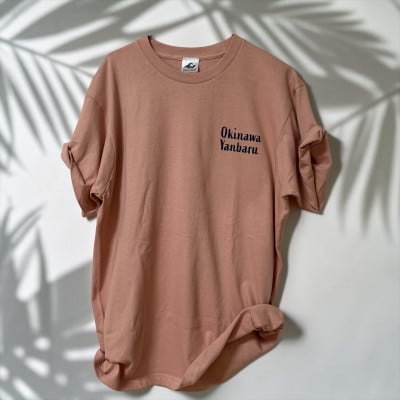 やんばるの自然を纏う オリジナルデザインTシャツ(ピンク/Mサイズ)
