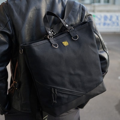 VanNuys いいとこ取りのオールインワン FreeFreeTote(ブラック×ブラック)
