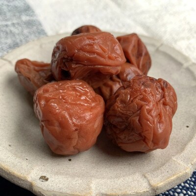 昔ながらのすっぱい梅干 350g (35g×10) 塩分15%【mpt004】