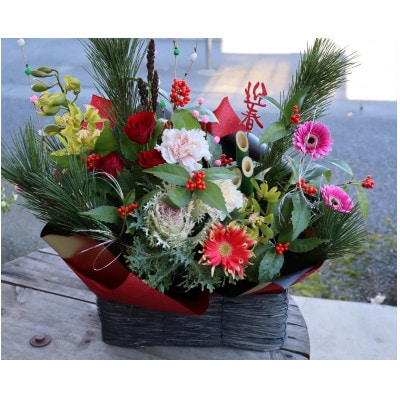 お正月のお花のアレンジメントSサイズ/花瓶不要!届いてそのまま飾れるフラワーアレンジ